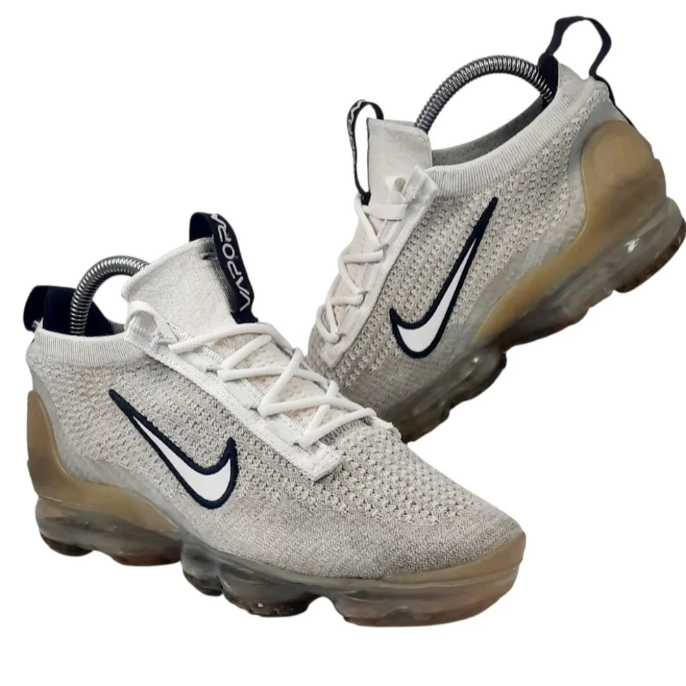 DB1550-100 Nike AIR VaporMax 2021 FK MONOCHROME (GS)